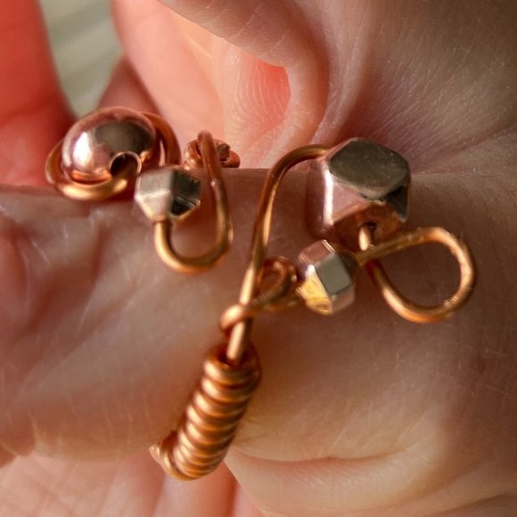 Artisan Created Copper Wire Ring with Hematite Beads Sz 5 - Picture 4 of 6